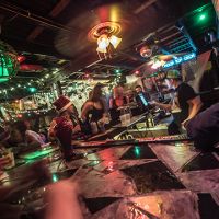 bars with reserved areas for couples in dallas The Grapevine Bar