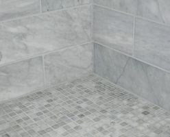 Picture of Gray Tile with Clean Grout