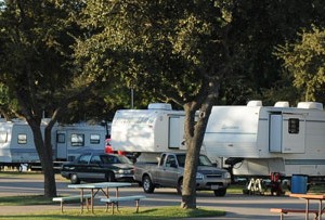cheap bungalow campsites in dallas Traders Village RV Park
